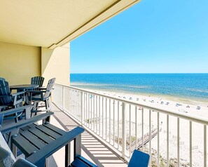 Outdoor dining - Luxe 4BR Beachfront Condo, Insane Gulf Views, Infinity Pool, Indoor Pool/Hot Tub (Orange Beach)