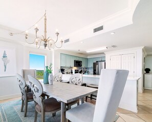 Dining - Luxe 4BR Beachfront Condo, Insane Gulf Views, Infinity Pool, Indoor Pool/Hot Tub (Orange Beach)