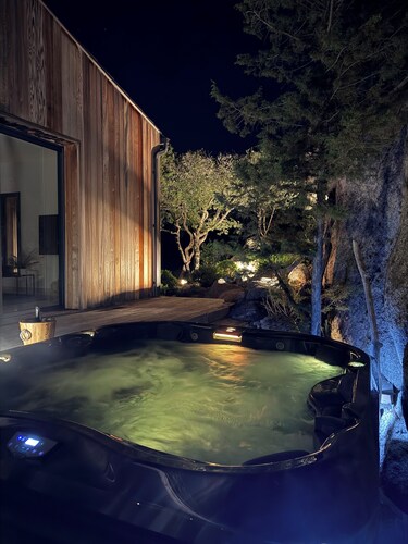 Villa Giova - 250 metres from the beach in the San Giovanni Reserve