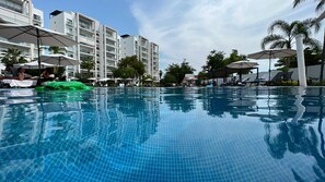 ラグジュアリー ペントハウス 3 ベッドルーム バルコニー ガーデンビュー | テラス / パティオ