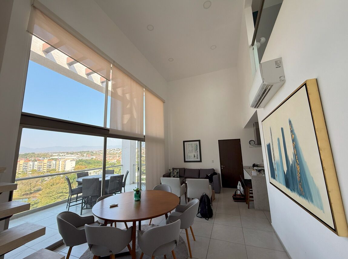 Penthouse Mewah, 3 kamar tidur, balkon, pemandangan kebun | Area keluarga