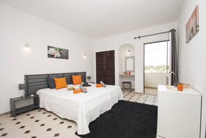 2 bedrooms, iron/ironing board, bed sheets - Apartment in Albufeira Near sea Beach (Albufeira)