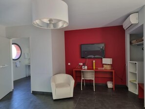 Comfort kamer, 1 twee- of 2 eenpersoonsbedden | Interieur