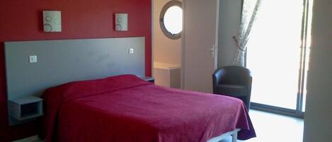 Comfort Double or Twin Room | Free WiFi