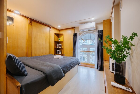 2 bedrooms, iron/ironing board, WiFi - VietHOME Phố Huế 501 - The Wood - 2 bedrooms/lift/kitchen (Hà Nội)