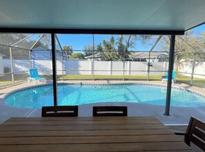 Piscine extérieure