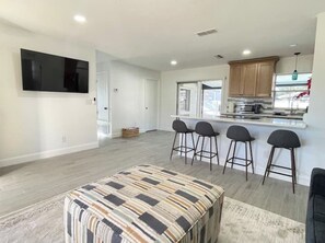 Interior - This is THE ONE! 3Br 2Ba+Pool, 10 Min to anywhere! (Port Orange)