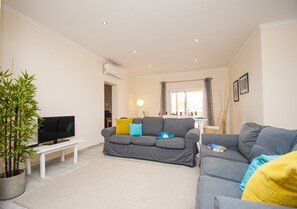 Villa | Living area
