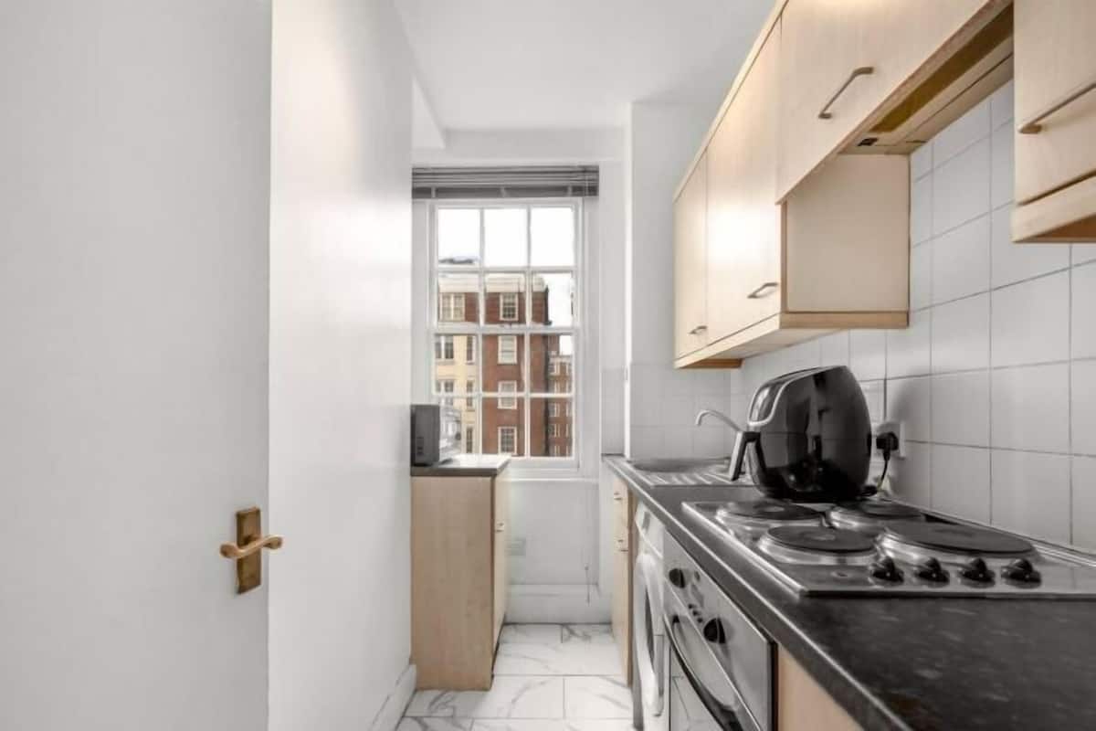 Eget kök | Espressobryggare, vattenkokare, stÀdutrustning och pappersservetter