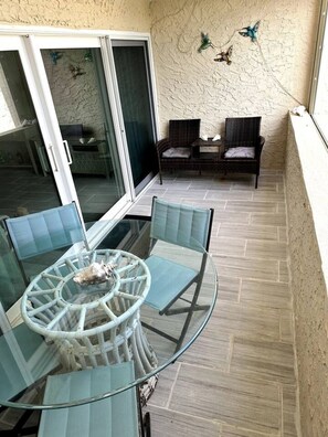 Outdoor dining - Paradise Breeze - Ocean View (Christiansted)