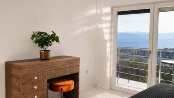2 bedrooms, free WiFi, bed sheets, wheelchair access