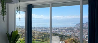 2-bedroom house in Ohrid with unique view and tranquil surrounding




