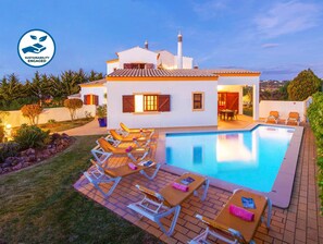 Pool - Villa With Private South Facing Pool (Albufeira)