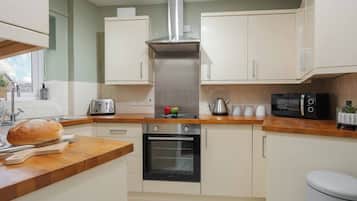 Fridge, microwave, oven, toaster