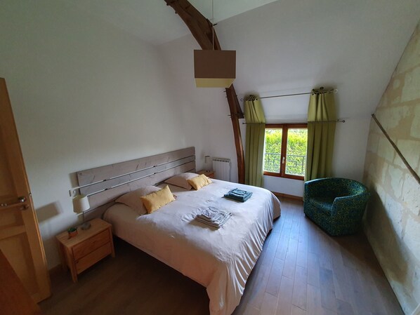 4 bedrooms, iron/ironing board, travel crib, WiFi - Comfortable gîte near Saumur and Chinon (Chouzé-sur-Loire)
