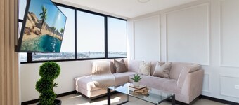 Spacious Apartment with City View