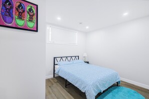 2 dormitorios, tabla de planchar con plancha, wifi gratis y ropa de cama