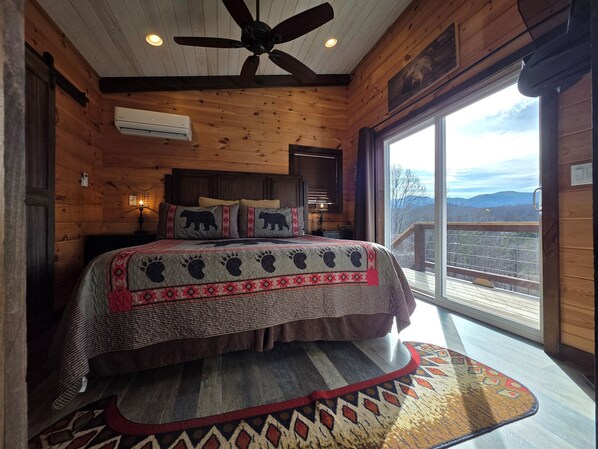 1 bedroom, iron/ironing board, travel crib, free WiFi