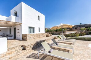 Villa | 5 bedrooms - Villa Glyfada a Private Fully Equipped gem (Naxos)