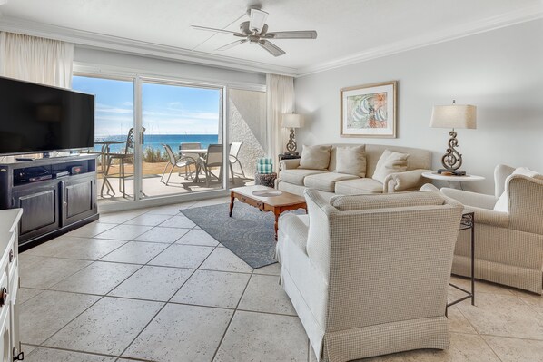 Televisión y reproductor de DVD