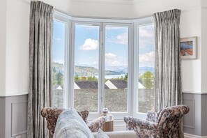 Smart TV - Location, views, parking (Bowness-on-Windermere)