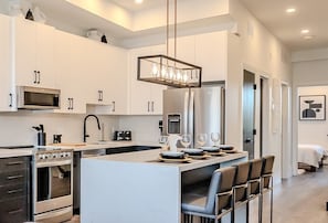 Private kitchen - Charming 2 Bed Apartment (Cambridge)