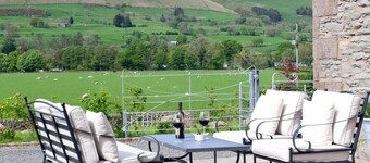 Relaxing rural retreat