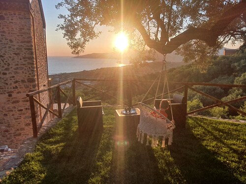 Villa with Pool in the Cilento in Ascea Casolare Centoulivi