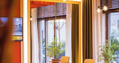 Sur Royals Hotel's