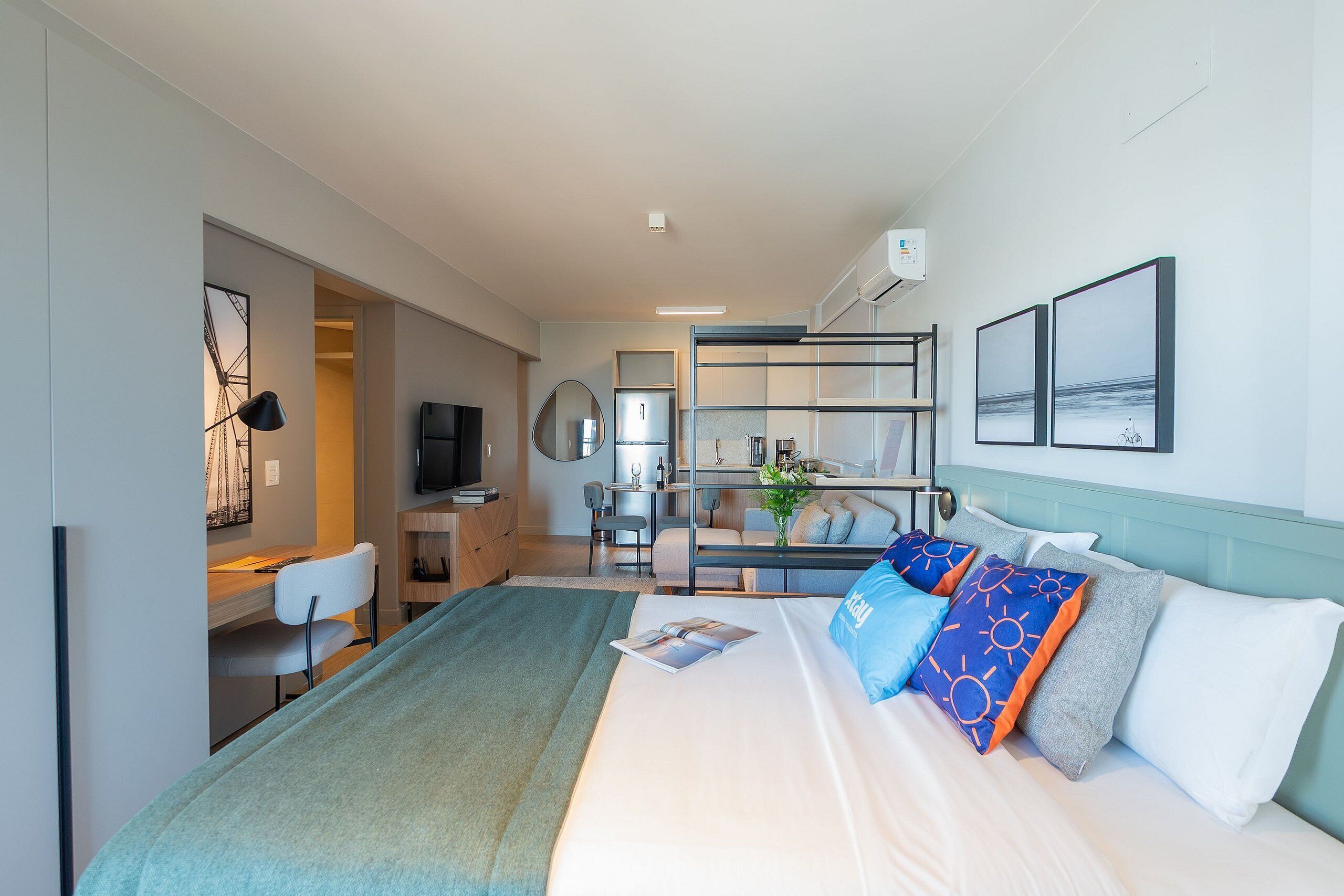 Luxury Studio, 1 Queen Bed