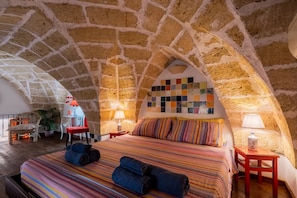 2 Schlafzimmer, schallisolierte Zimmer