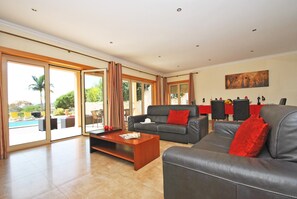 Living area - Villa Florida With 10 Bedrooms (Albufeira)