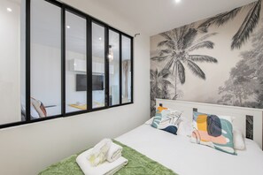 1 bedroom, iron/ironing board, WiFi, bed sheets