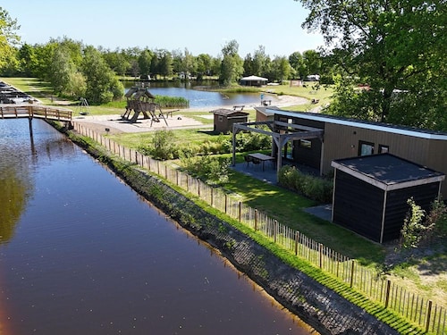 Friesland Hideaway With Pets