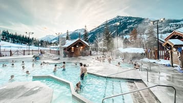 Piscine extérieure, piscine chauffée