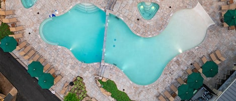 Indoor pool, 3 outdoor pools, pool umbrellas, pool loungers