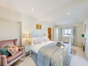 3 habitaciones, wifi gratis y ropa de cama 