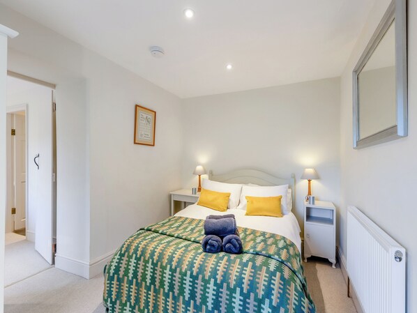 3 bedrooms, free WiFi, bed sheets