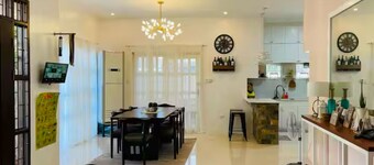 5BR House with Centralized AC, Backyard & Office