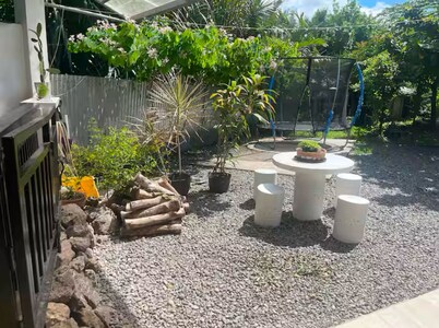 5BR House with Centralized AC, Backyard & Office
