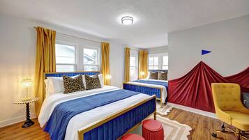 4 bedrooms, desk, iron/ironing board, travel crib