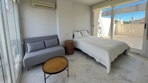 3 bedrooms, iron/ironing board, WiFi - Spacious townhouse in Jávea with swimming pool (Bahía de Jávea)