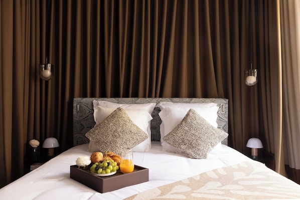 Apartment | 1 bedroom, laptop workspace, iron/ironing board, bed sheets