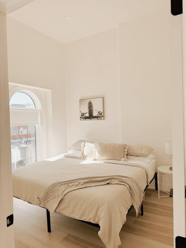 1 bedroom, in-room safe, iron/ironing board, WiFi