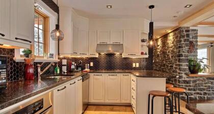 Swiss Chalet with outdoor spa