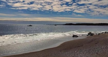 Peace in Beautiful Seaside Paradise