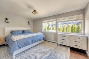 2 chambres, bureau, fer et planche à repasser, Wi-Fi gratuit