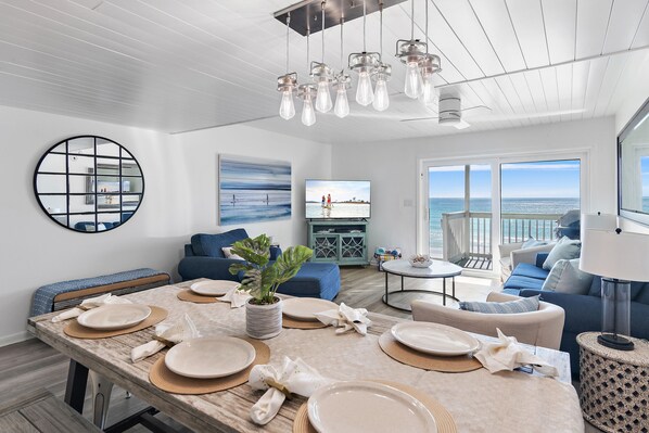 Smart TV, video games, stereo - SummerHaven E*Beachfront*Gulf Views*Private Beach*Updated*Beach Gears (Miramar Beach)