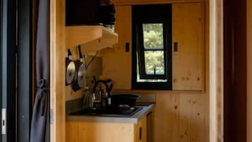 Réfrigérateur, plaque de cuisson