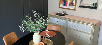 Stunning 2-bedroom Home w/ WiFi, AC in Brookline Pittsburgh,PA